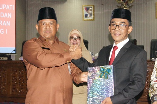 Penyampaian LKPJ Bupati Kampar 2018 dan Penyampaian Hasil Reses Masa Sidang 2019